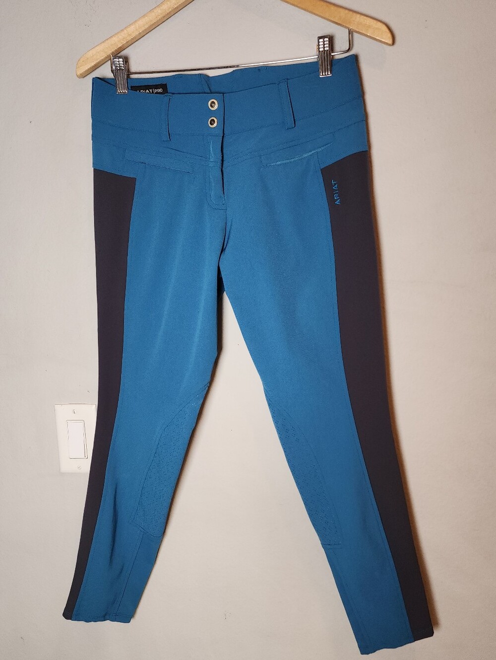 Ariat Triumph Low Rise Knee Patch Breeches Blue Riding Pants Equestrian Size 28